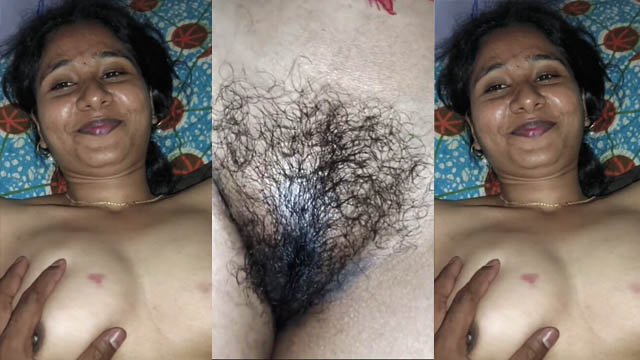 Tamil Beautiful Young Girl Boobs and Hairy Pussy Sex Clips