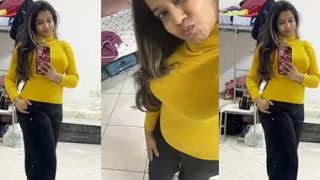 Horny Indian Wife Showing Pussy Fingering Clips